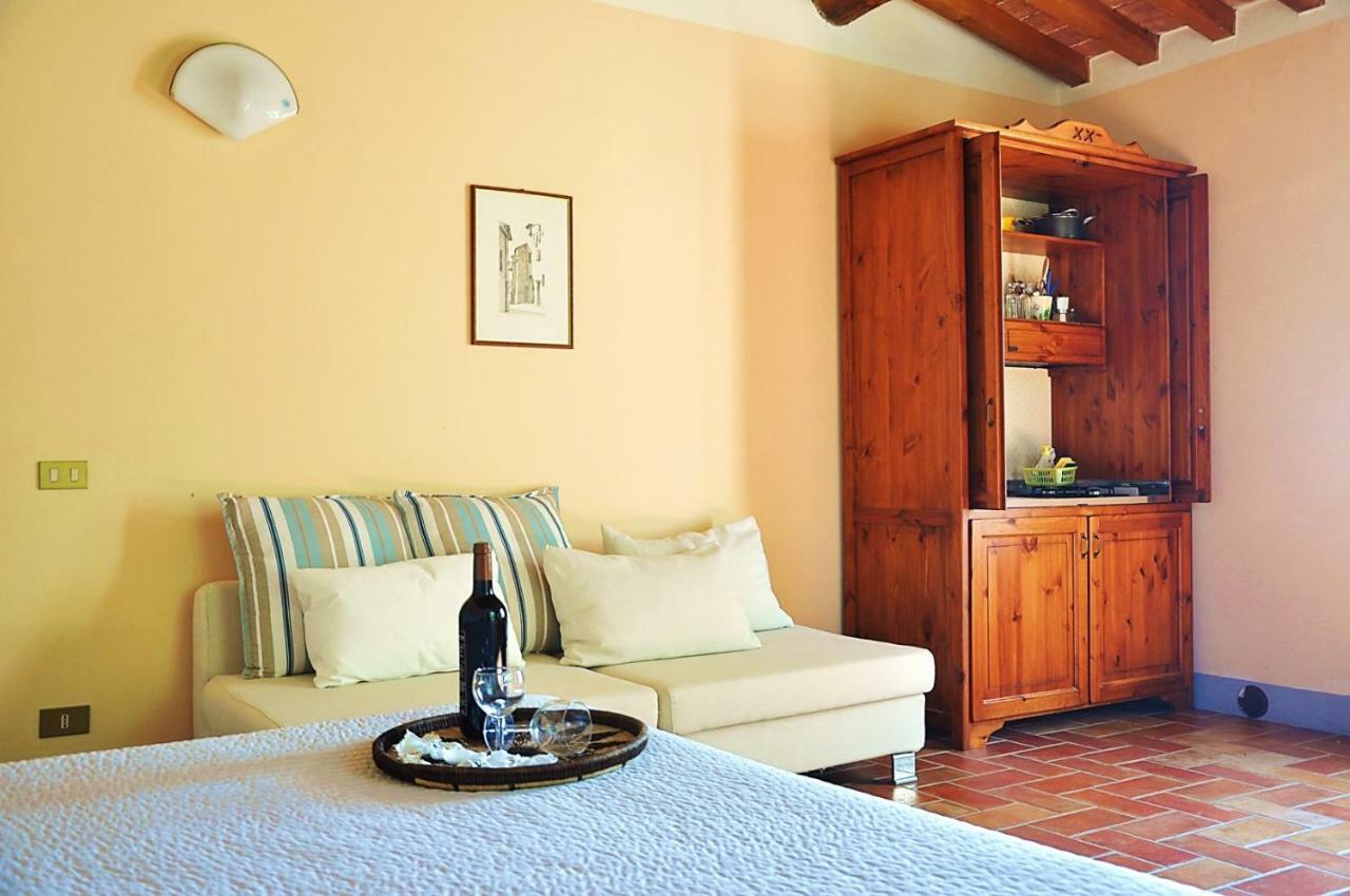 Agriturismo Terenzana Apart otel Riparbella Dış mekan fotoğraf